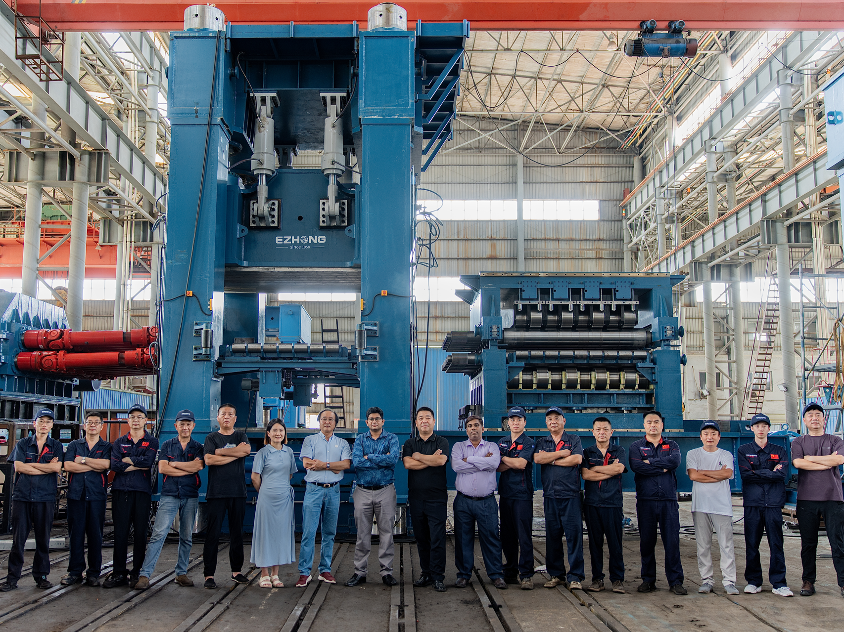 40*1650 CNC 13r 핫 플레이트 레벨러 기계는 JSL 용 EZHONG에 의해 설계되고 제조되었습니다.