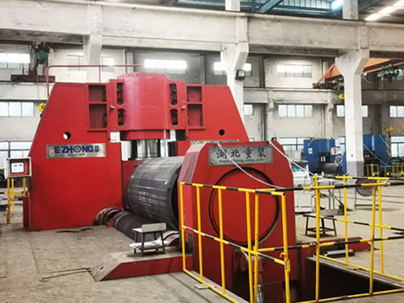 플레이트 벤딩 머신을 사용한 정밀 엔지니어링: 현대 금속 제조 강화